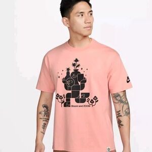 NIKE MENS THSIRT BLOOM AND ZOOM SZ S CORAL COLOR